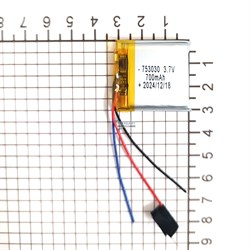 Аккумулятор 3.7v 700mAh 3pin 753030 Li-Pol универсальная аккумуляторная батарея 7.5x30x30 3 провода - фото 180914