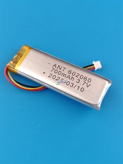 Аккумулятор 3.7v 700mAh 3 pin 3 провода + разъем (фишка) коннектор 602060 Li-Pol универсальная аккумуляторная батарея 6x20x60 - фото 185887