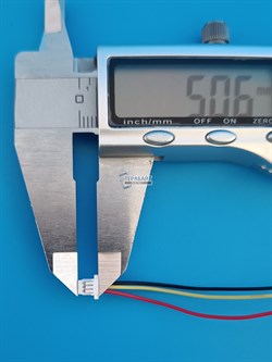 Аккумулятор 3.7v 700mAh 3 pin 3 провода + разъем (фишка) коннектор 753030 Li-Pol универсальная аккумуляторная батарея 7.5x30x30 - фото 185974