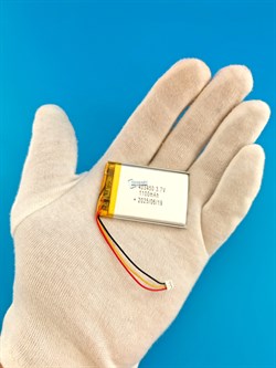 Аккумулятор 3.7v 1000mAh 3pin 3 провода + разъем (фишка) коннектор 403450 Li-Pol универсальная аккумуляторная батарея 4x34x50 - фото 192780