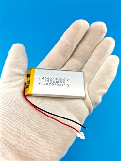 Аккумулятор 3.7v 1300mAh 2pin 404070 Li-Pol универсальная аккумуляторная батарея 4x40x70 2 провода - фото 192836