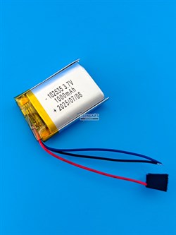Аккумулятор 3.7v 1000mAh 3pin 3 провода 102535 Li-Pol универсальная аккумуляторная батарея 10x25х35 - фото 194700