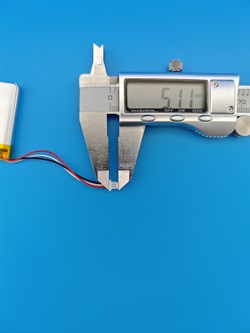 Аккумулятор 3.7v 800mAh 3pin 3 провода + разъем (фишка) коннектор 683139 Li-Pol универсальная аккумуляторная батарея 6.8x31x39 - фото 197121