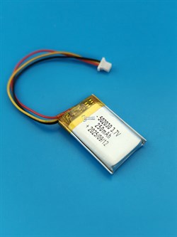 Аккумулятор 3.7v 250mAh 3pin 3 провода + разъем (фишка) коннектор 502030 Li-Pol универсальная аккумуляторная батарея 5x20x30 - фото 204300