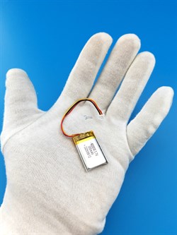 Аккумулятор 3.7v 300mAh 3pin 3 провода + разъем (фишка) коннектор 602030 Li-Pol универсальная аккумуляторная батарея 6x20x30 - фото 204397