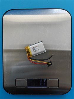 Аккумулятор 3.7v 700mAh 3pin 702540 Li-Pol универсальная аккумуляторная батарея 7x25x40 3 провода - фото 204442