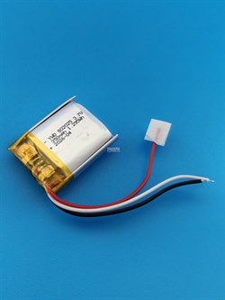 Аккумулятор универсальный литий полимерный li-pol 3.7v вольт 3pin 3 провода с платой 350mAh 802025 размеры батареи 8x20x25 - фото 207950