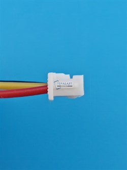 Аккумулятор универсальный литий полимерный li-pol 3.7v вольт 3pin 3 провода с платой + коннектор (разъем фишка) 680mAh 603040 размеры батареи 6х30х40 - фото 208064