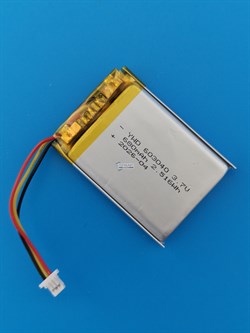 Аккумулятор универсальный литий полимерный li-pol 3.7v вольт 3pin 3 провода с платой + коннектор (разъем фишка) 680mAh 603040 размеры батареи 6х30х40 - фото 208098