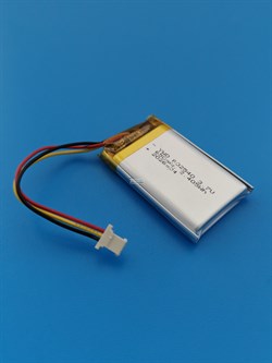Аккумулятор универсальный литий полимерный li-pol 3.7v вольт 3pin 3 провода с платой + коннектор (разъем фишка) 650mAh 602540 размеры батареи 6х25х40 - фото 208443