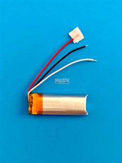 Аккумулятор универсальный литий полимерный li-pol 3.7v вольт 3pin 3 провода с платой подходит для зарядного кейса беспроводных наушников Baseus Bowie E5 (совместимая батарея) - фото 208582
