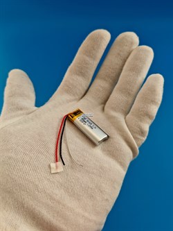 Аккумулятор универсальный литий полимерный li-pol 3.7v вольт 3pin 3 провода с платой подходит для зарядного кейса беспроводных наушников Baseus Bowie E5 (совместимая батарея) - фото 208585