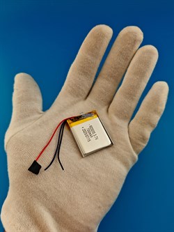 Аккумулятор универсальный литий полимерный li-pol 3.7v вольт 3pin 3 провода с платой подходит для беспроводных наушников CMF Headphone Pro (совместимая батарея) - фото 208713