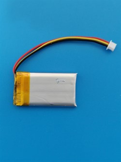 Аккумулятор универсальный литий полимерный li-pol 3.7v вольт 3pin 3 провода с платой + коннектор (разъем фишка) 350mAh 402035 размеры батареи 4x20x35 - фото 209174